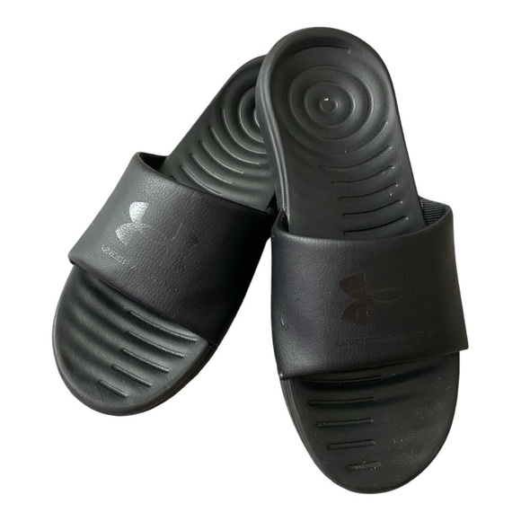 Under armor - Picture 3 of 4